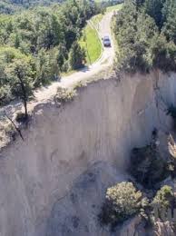 Peter Turners Believes This New Canyon Formed Near Waiau Following This Months Magnitude 7 8 Earthquake I Christchurch Natural Phenomena Earthquake And Tsunami