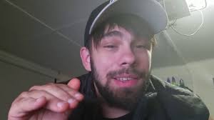 Segundo a investigação, ele fez fortuna vendendo rifas de carros nas . Youtuber Preso Nos Eua Por Pedofilia E Por Oferecer Esquemas Ilegais A Brasileiros E Bolsonarista