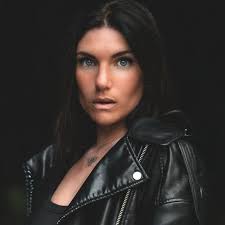 Cassandra Lambert (@cassandra.lambert) • Instagram photos and videos