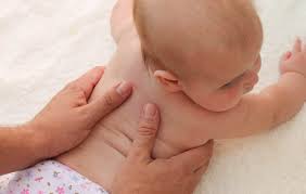 Tipos De Masajes Para Bebes Tecnicas Para Dar Un Masaje Al Bebe