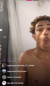 Teen Accidentally Shows Dick On Live - ThisVid.com