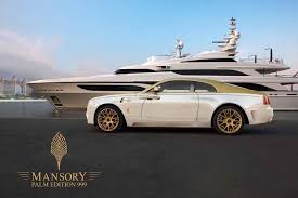 Mansory is a luxury car modification firm based in brand, germany. Prunkvolle Rolls Royce Wraith Veredelung Von Mansory In Der Limitierten Goldverzierten Palm Edition 999 Motormobiles