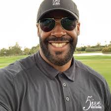 Aaron Centner's Instagram, Twitter & Facebook