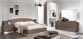 Check spelling or type a new query. Platinum Drop Queen Size Bed Platinum Camelgroup Italy Modern Beds In 2021 Italian Bedroom Sets Italian Bedroom Luxury Bedroom Sets