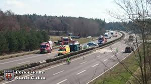 Blitzer auf der a 13 an der abfahrt ortrand. Umgekippter Lkw Sorgt Fur Vollsperrung Der A13 Bei Bronkow Niederlausitz Aktuell