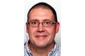 Derik Scott's Instagram, Twitter & Facebook