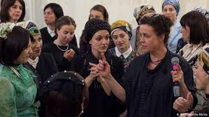 The #1 jewish podcast in the world, for jews and everyone else. Maria Schrader Bekommt Einen Emmy Fur Unorthodox Filme Dw 21 09 2020