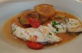 Cernia al forno con patate e pomodorini. Cernia Al Forno Con Patate Foto Di Hotel Ristorante Scala Sicilia Tripadvisor