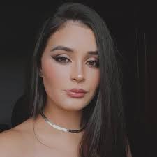 Ana Julia Severino (@anajulia.severino) • Threads, Say more