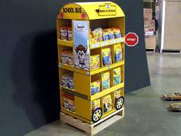 Risultati Immagini Per Counter Display Mockup Punto De Venta Carton