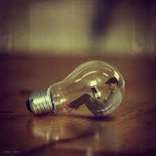 الحبس داخل مصباح المعرفة خير من حرية الظلام Conceptual Photography Surrealism Photography Surreal Photos