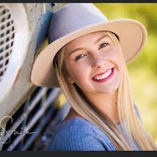 Devin Bach's Instagram, Twitter & Facebook