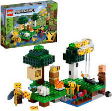 Honey blocks can be broken instantly, and always drop as an item, regardless of held items. Amazon Com Lego Minecraft The Bee Farm 21165 Minecraft Building Action Toy With A Beekeeper Plus Cool Bee And Sheep Figures New 2021 238 Pieces Toys Games