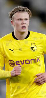 Kabarnya, haaland sendiri mulai tertarik pindah ke stamford bridge., chelsea, premier league, borussia dortmund, thomas tuchel, erling braut haaland, berita chelsea, berita liga inggris 1080x2248 Erling Haaland 2021 1080x2248 Resolution Wallpaper Hd Sports 4k Wallpapers Images Photos And Background Wallpapers Den