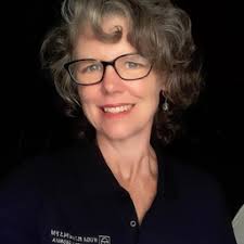 Robin Whetstone's Instagram, Twitter & Facebook