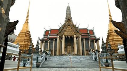 The Grand Palace, Bangkok, AI generated