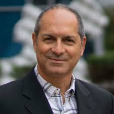 Honored to be 1 of 5 recipients of Asurion's Q2 Grit Award. It takes a team  to be successful, and my thanks to Matt Ehn, Darren Elder, Lisa Rae Gould,  Elana Rosner,