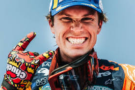 Chavo Salvatierra siegt auf Speedbrain 450 Rally bei der Pharaons