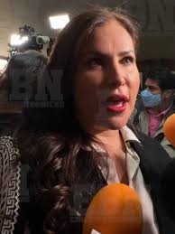 Arlethe Lara Que Le Paso