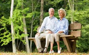 Image result for PIC of AN OLD  COUPLE IN PARK