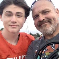 who can provide yard cleanup and moving services?