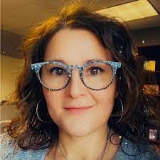 Stacie Bernard's Instagram, Twitter & Facebook