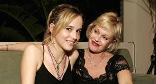 If you'd like to mentally escape the coronavirus headlines for ten minutes, i cannot speak more highly of architectural digest's new video tour of actress dakota johnson's sunny la home. A Brief History Of Melanie Griffith Dakota Johnson S Mother Daughter Relationship Sheknows