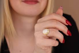 Mother of Pearl Gemstone Women Ring in Gold or Silver, Dainty Oval Stone  Ring in 14K 18K Gold, Silver Birthstone Ring, Jewelry for Women