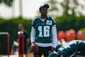 Philadelphia eagles star quez watkins is giving back to his hometown community of athens, hosting his first free football clinic, the quez watkins football camp. 11 Observations From Eagles Training Camp Practice Bleeding Green Nation