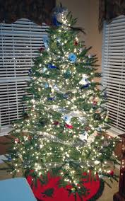 The Birds Of Christmas Christmas Tree Christmas Tree Themes Christmas