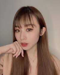 𝐈'𝐌 𝐖𝐄𝐀𝐑𝐈𝐍𝐆 𝐒𝐎𝐍𝐈𝐀 𝐁𝐑𝐎𝐖𝐍 𝟏𝟒.𝟓𝐌𝐌 𝐁𝐚𝐫𝐛𝐢𝐞  𝐄𝐲𝐞𝐬𝐥𝐚𝐧𝐝 𝐏𝐫𝐨𝐦𝐨𝐭𝐢𝐨𝐧 凡购买✓𝟑副美瞳起附送小礼物， ✓10副美瞳起附送𝐌𝐨𝐢𝐬𝐭  𝐂𝐚𝐫𝐞隐眼护理理液! 全马免邮，他们还有寄新加坡哦!! 下单𝐖𝐞𝐛𝐬𝐢𝐭𝐞: 𝐰𝐰𝐰 ...