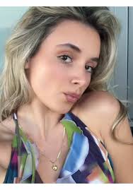 Devin Key Sabrina Carpenter