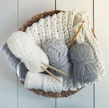 Download this free knit baby blanket pattern and start stitching it. 7 Free Baby Knitting Patterns That Are Perfect For Beginners
