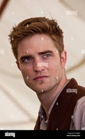 Sideways movie immagini e fotografie stock ad alta risoluzione