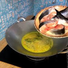 2 ekor ikan patin 250 ml santan 3 batang serai (ketuk) 4 sudu besar tempoyak 1 keping asam gelugur garam dan gula secukup rasa air secukupnya. Ikan Patin Tumis Tempoyak Pengedar Shaklee Kuala Lipis