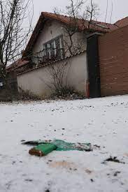 Aug 18, 2008 · a honlapra történő regisztrációval elfogadom a mediaworks hungary zrt. Rendort Hivott A Szomszedja Bochkor Gaborra Blikk