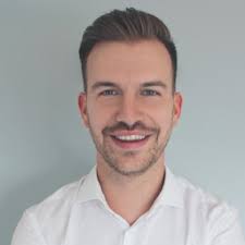 Mitarbeitende von Brenntag