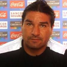 Stream Mar Val music