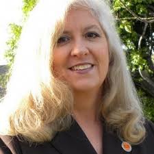 Jackie Prentice's Instagram, Twitter & Facebook