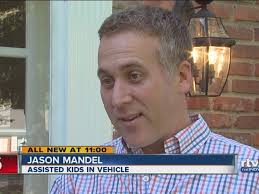 Man credited for saving kids from hot car