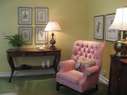 Home decorating style 2019 for living room design english style, you can see living room pictures gallery of living room design english style. English Living Room Houzz