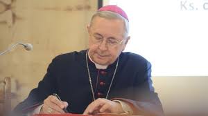 Decyzja o zaszczepieniu się jest kwestią sumienia. Protesty W Polsce Episkopat Zabral Glos Polsat News