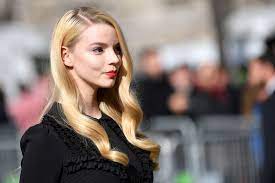 She was born in miami but growing up she split her time between argentina and the uk. Anya Taylor Joy Beauty Interview
