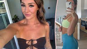 OnlyFans Model 'Ruined Mom's Marriage' After Stepdad Was Exposed As Her  'Number One Customer' - EEK! - Perez Hilton