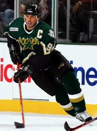 The Best American Hockey Player Of All Time Mike Modano American Hockey Mike Modano Hockey Players