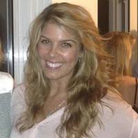 Jennifer Petrillo's Instagram, Twitter & Facebook