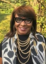 Edwina Patterson's Instagram, Twitter & Facebook