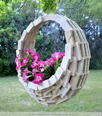 'mandi at 'vintage revivals' always makes the most fresh and fun projects, and this diy indoor hanging planter made. Easy Inexpensive Diy Pieced Wood Hanging Flower Basket Addicted 2 Decorating Hanging Flower Baskets Hanging Baskets Diy Wood Crafts Diy