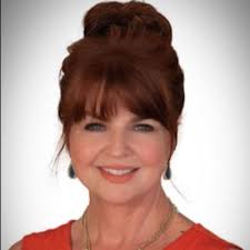 Donna Bolding's Instagram, Twitter & Facebook