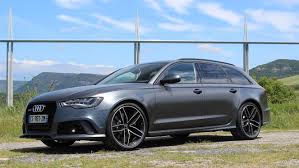 It's clear that breaks and bumps are being transmitted into the body shell through metal and. Essai Video Audi Rs6 Avant Bestiale